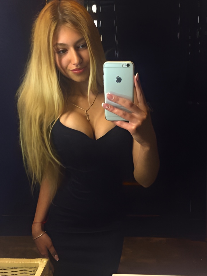 Кира привлекальеная девушка из Перевальска цена от 1500 руб