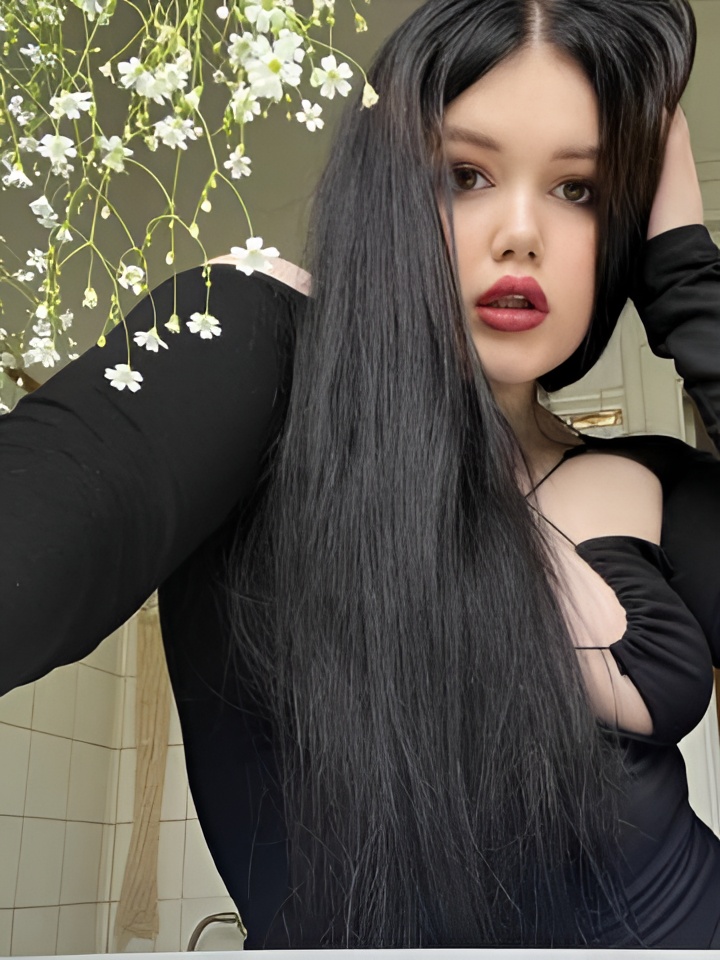 Индивидуалка Венера, доступна для личного знакомства от 5000 руб