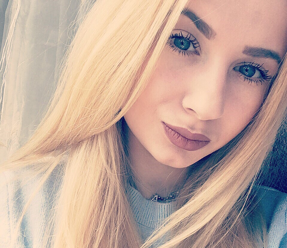 Аленка привлекальеная девушка из Перевальска цена от 3500 руб