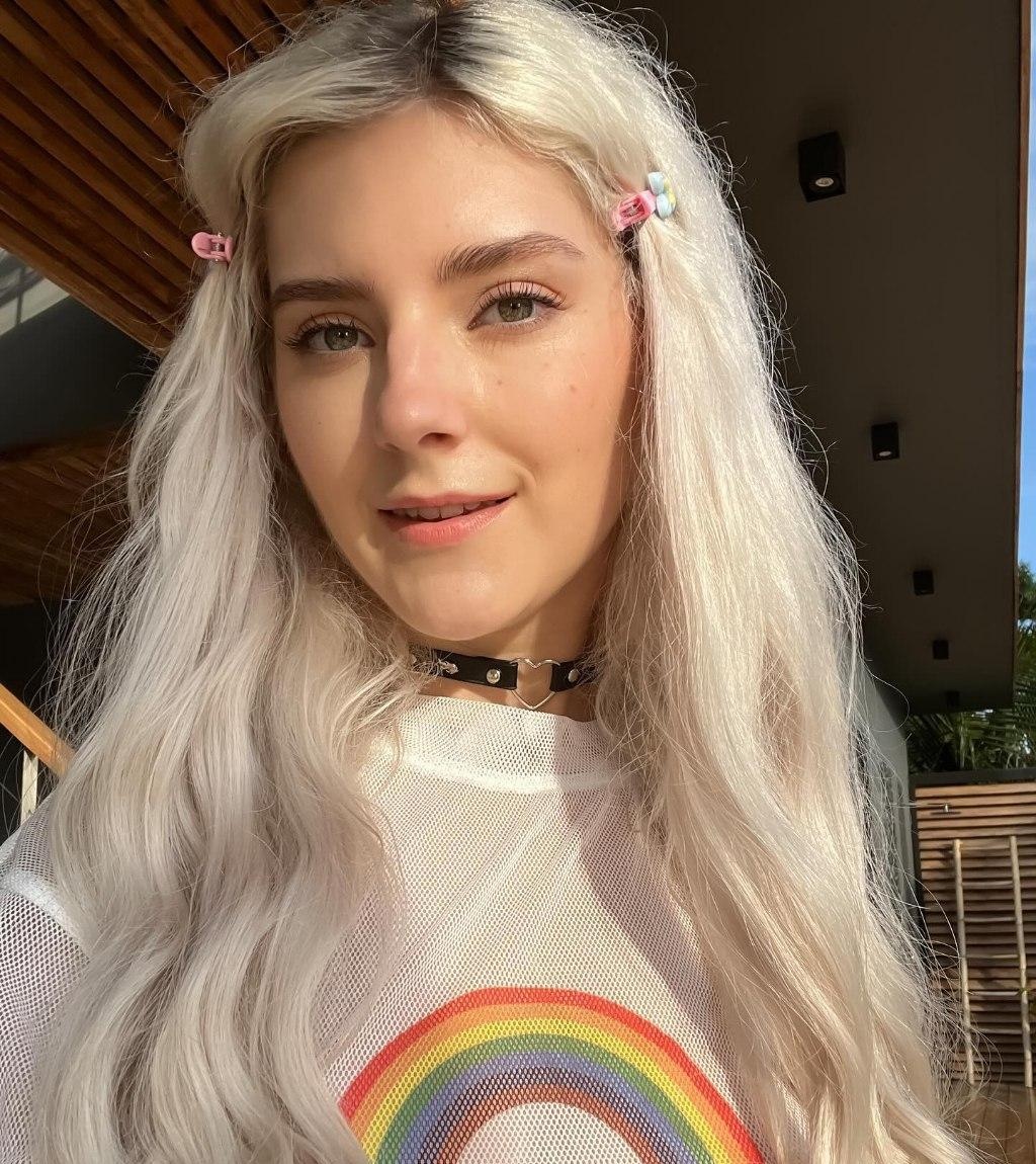 Яна привлекальеная девушка из Перевальска цена от 8000 руб