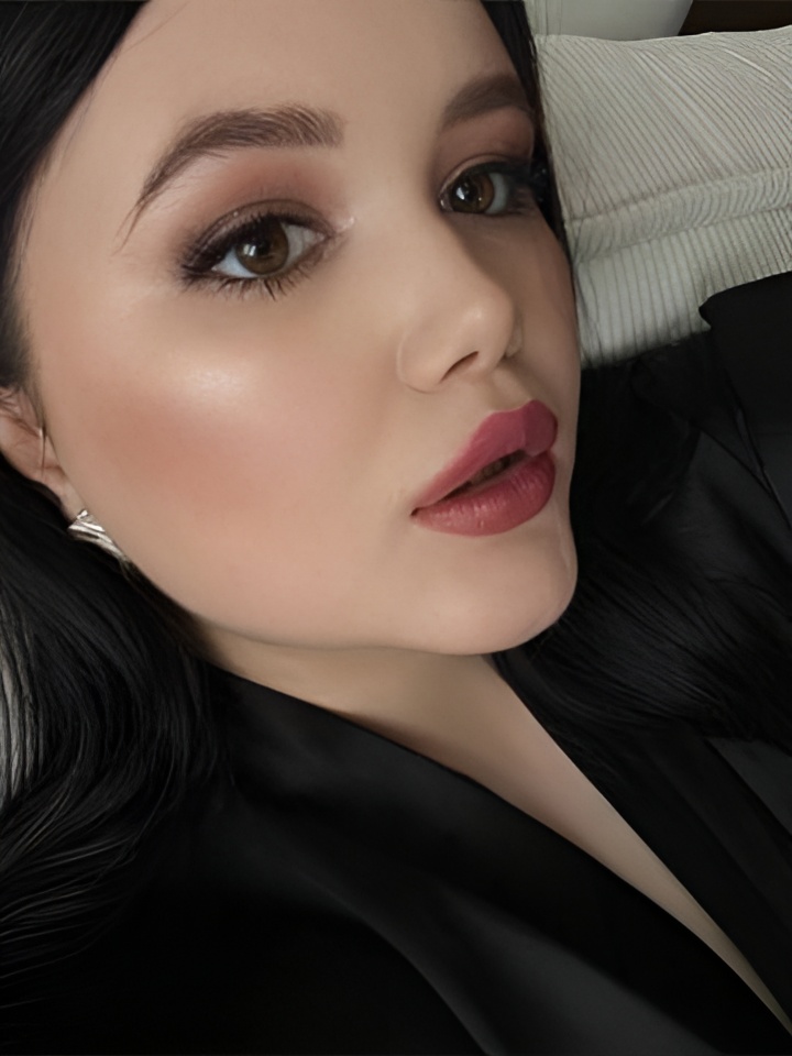 Индивидуалка Венера, доступна для личного знакомства от 5000 руб