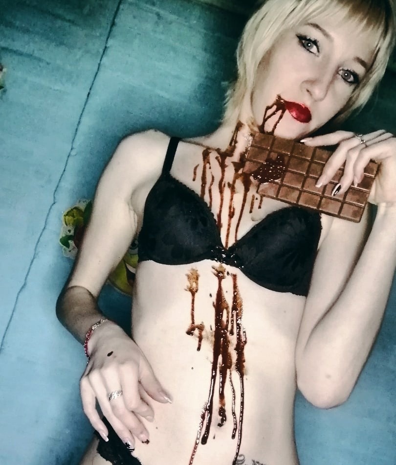 Индивидуалка Адель, доступна для личного знакомства от 3000 руб